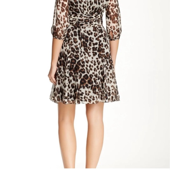BNWT DIANE VON FURSTENBERG 100% SILK SNOW CHEETAH PRINT A-LINE ABOVE KNEE DRESS - Picture 7 of 16